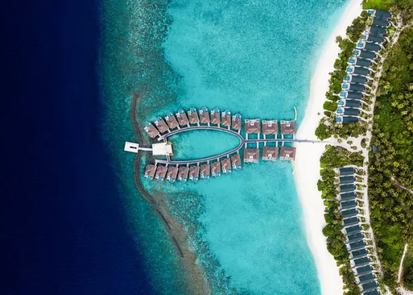 Furaveri Maldives 