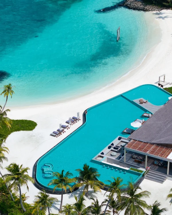 Hilton Maldives Amingiri Resort & Spa